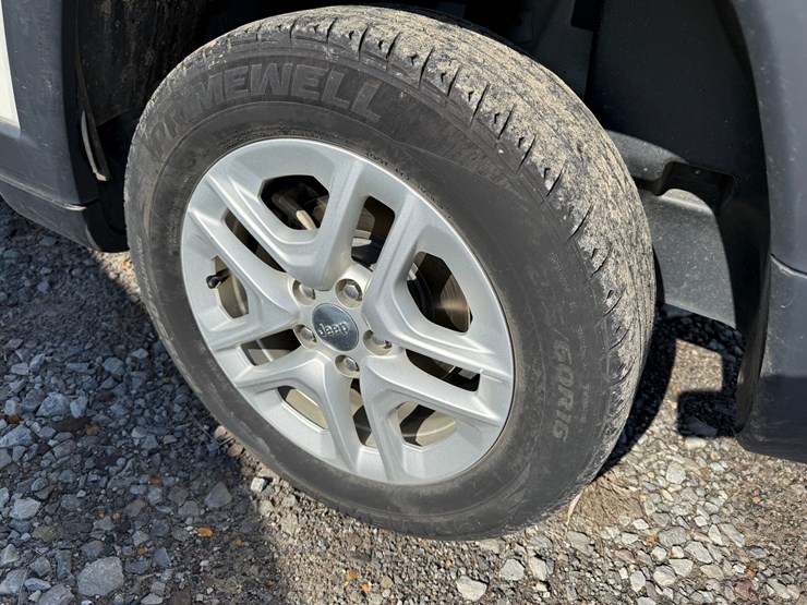 2018-jeep-compass-image-5