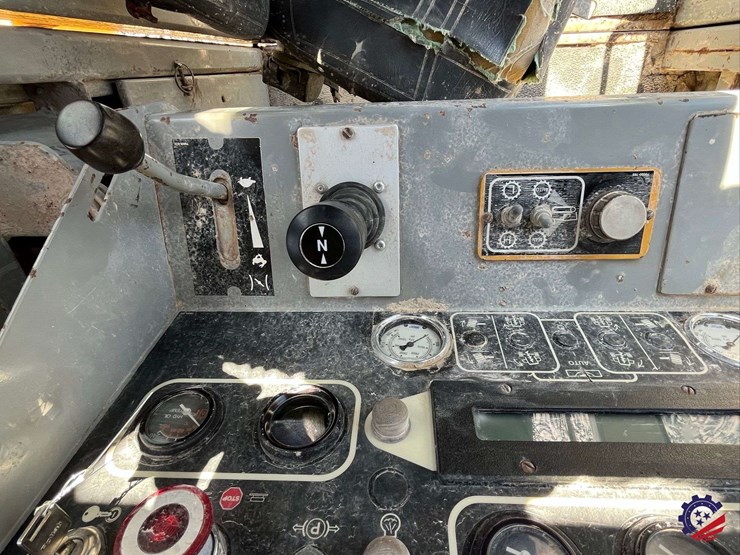 1995-vermeer-t755-image-75