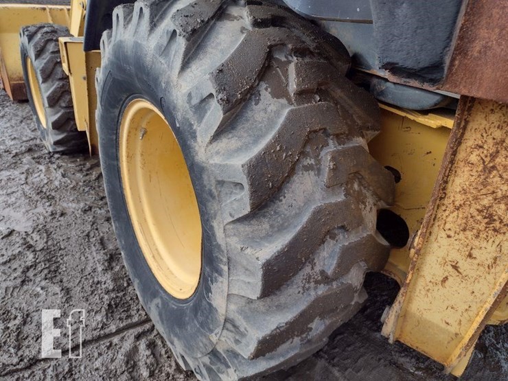 2002-deere-310sg-image-24