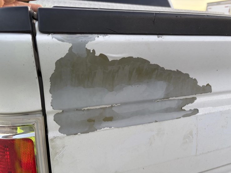 2013-ford-f150-xl-image-34