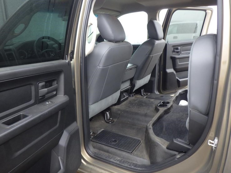 2014-dodge-1500-image-7