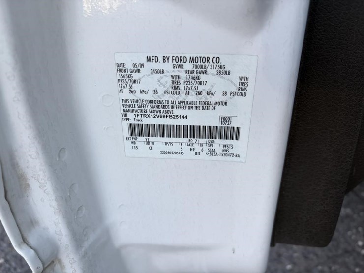 2009-ford-f150-image-35