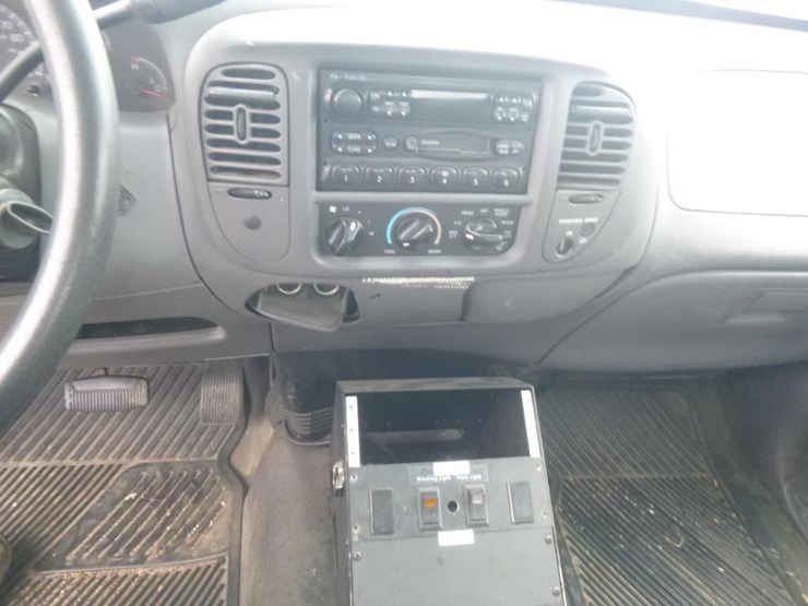 2003-ford-f150-image-15