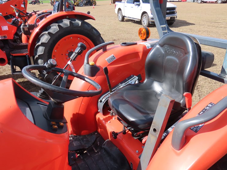 2021-kubota-mx6000-image-16