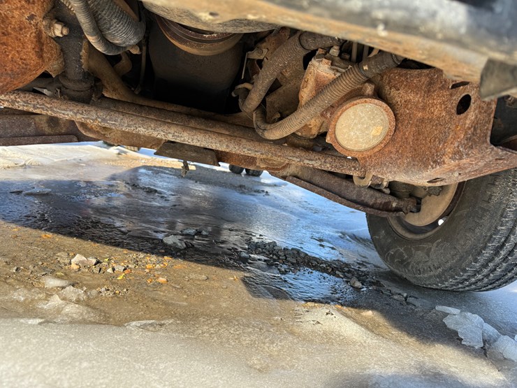 1997-chevrolet-3500-image-21