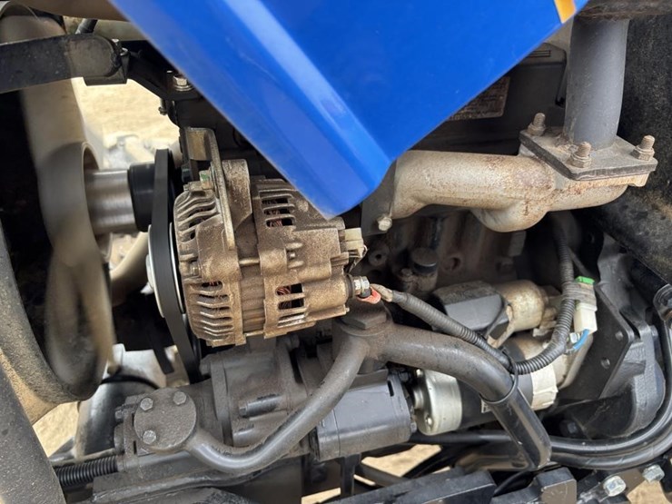 2021-new-holland-workmaster-25-image-45