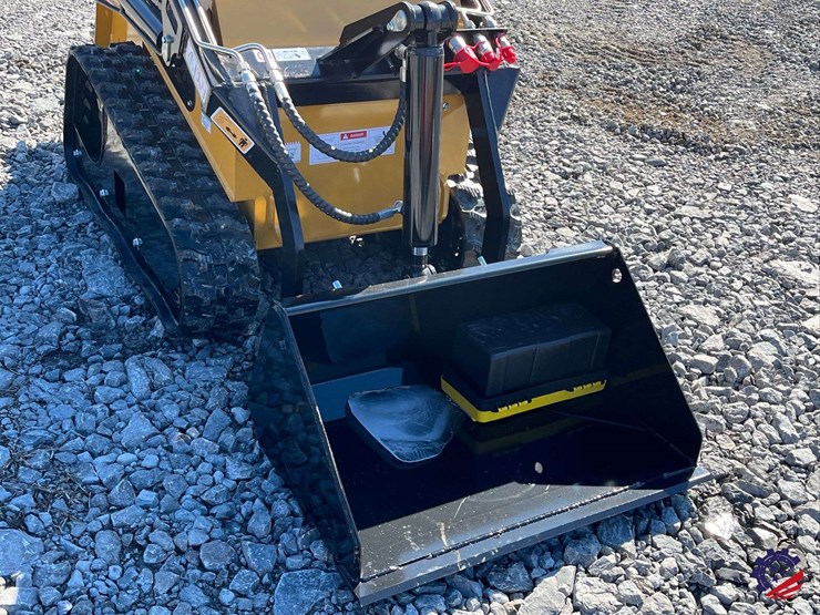 2026-agt-mx-crt23-compact-track-loader-mini-skid-steer-image-14