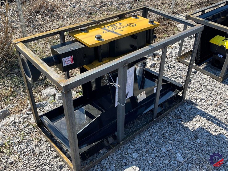 2026-agt-pd680-pz-skid-steer-breaker-attachment-image-6