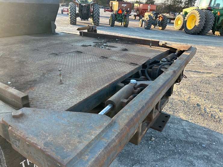 2001-ford-f350-image-7