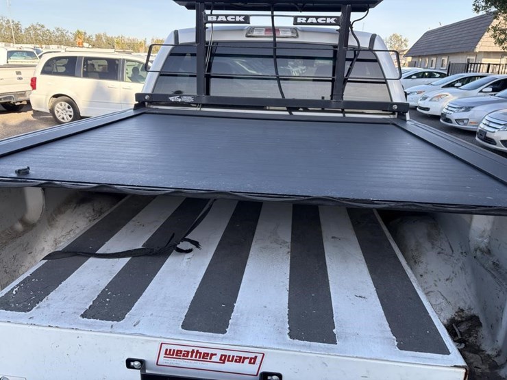 2014-ford-f150-image-24