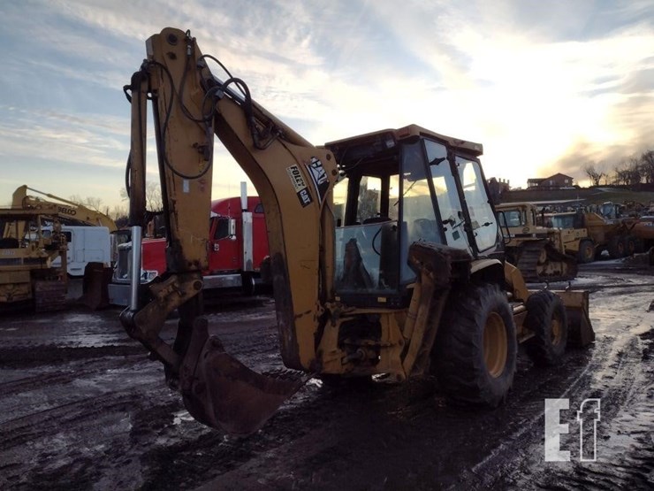 2005-caterpillar-420d-image-40