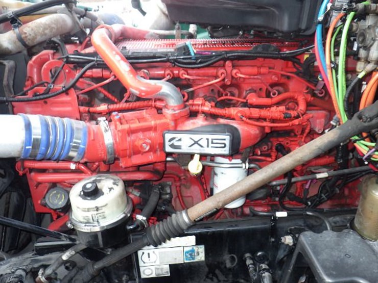 2019-peterbilt-579-image-27