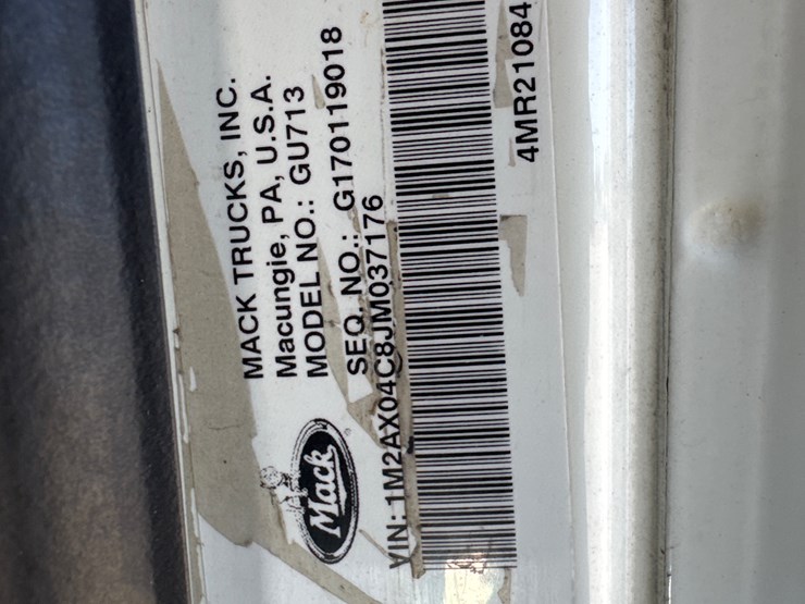 #32642-•-2018-mack-gu713-tri-axle-dump-image-25