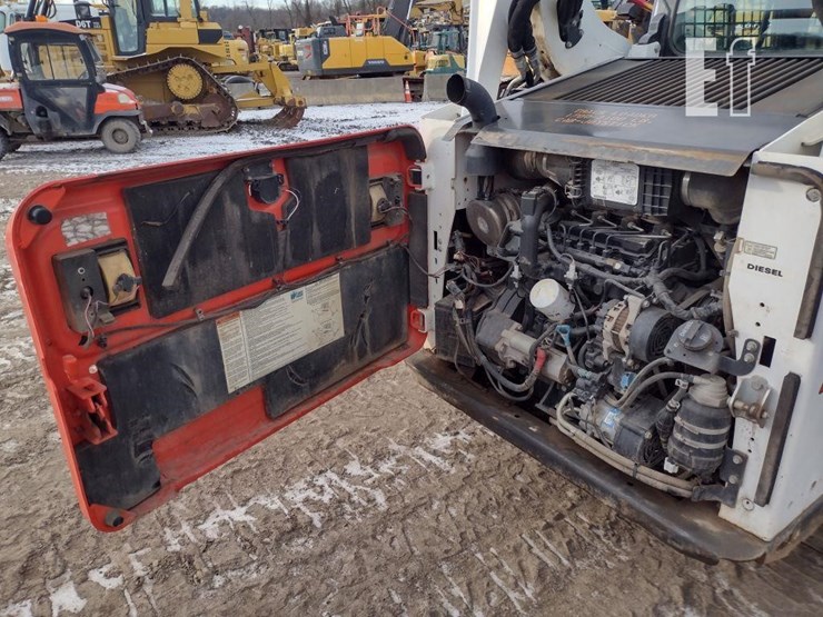 2018-bobcat-t590-image-37