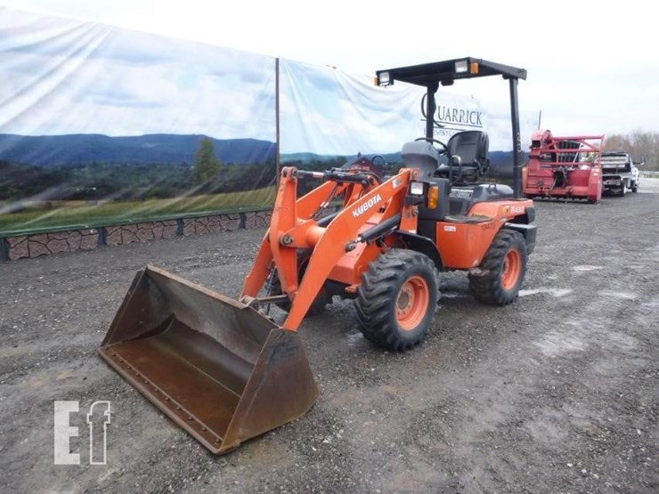 2019-kubota-r430-image-24