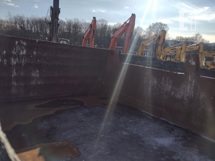 82-ford-l8000-dump-truck^title^-image-32