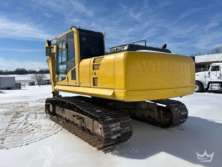 2013-komatsu-pc200-lc-8-image-2