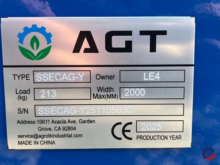 2026-agt-ssecag-y-with-3-bits-skid-steer-auger-attachment-image-10