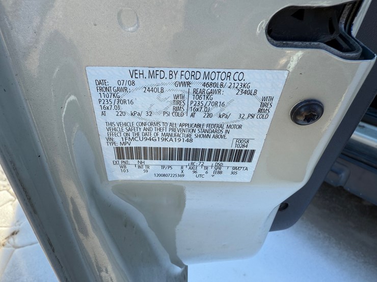 2009-ford-escape-image-18