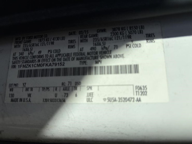 2015-ford-transit-image-17