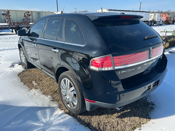 2009-lincoln-mkx-image-4