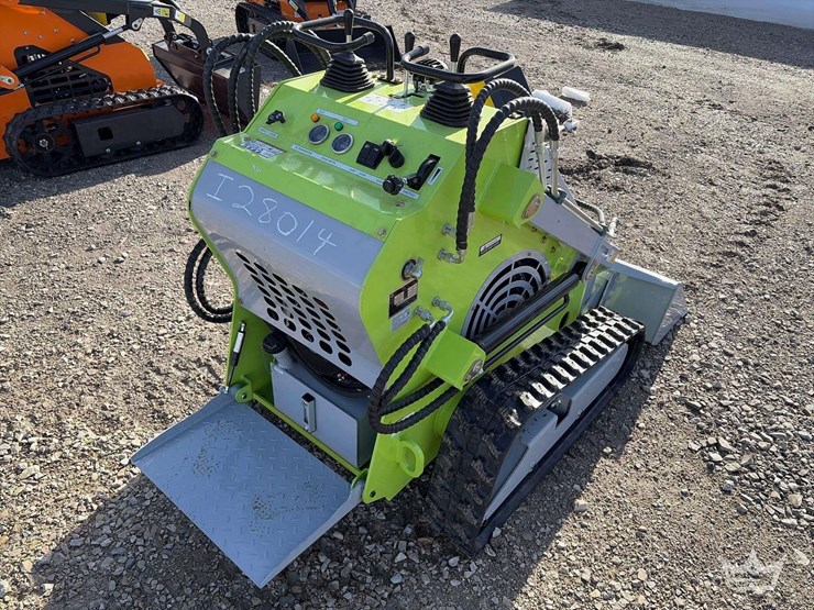 2025-ats-power-ats-t460-stand-on-track-loader-skid-steer-image-3