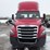 2019-freightliner-cascadia-126-image-2