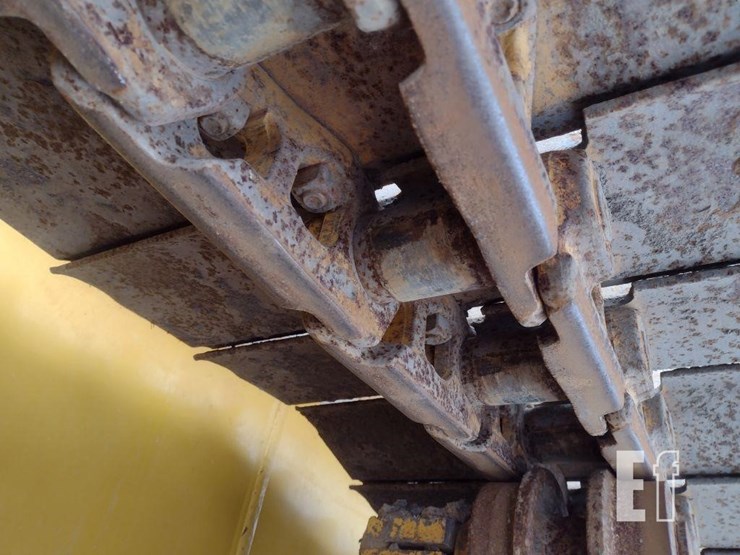 2022-deere-700l-lgp-image-28