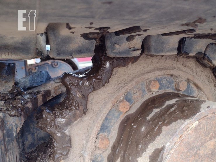 2014-bobcat-e85-image-31