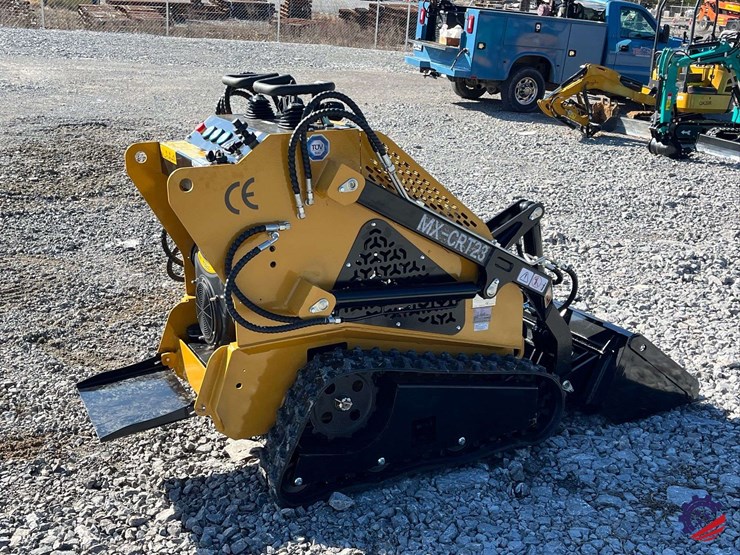 2026-agt-mx-crt23-compact-track-loader-mini-skid-steer-image-4