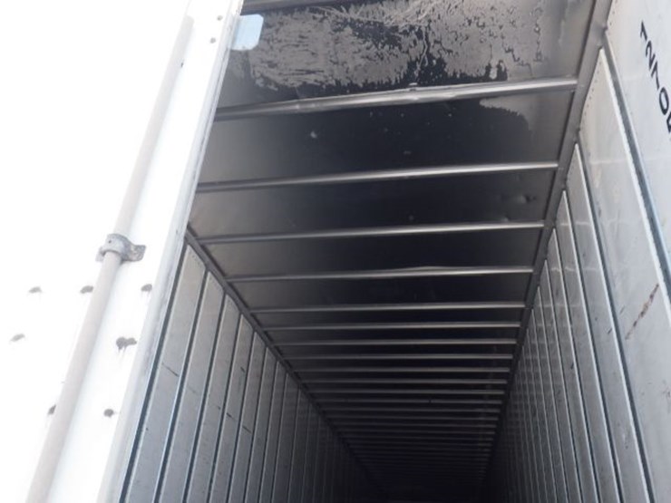 2017-utility-4000d-x-image-19