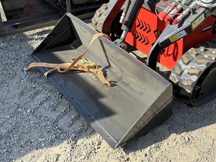 2025-sdlool-sl380r-skid-steer-loader-image-5