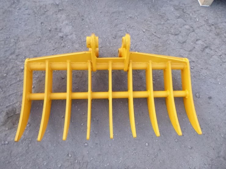 caterpillar-303-image-6