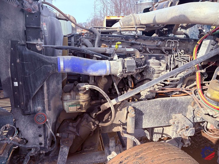 2021-western-star-4900ex-image-31