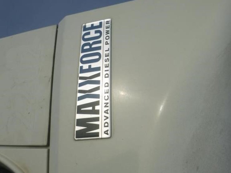 2015-international-durastar-4300-image-24