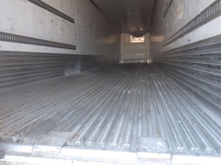 2013-utility-3000r-image-14