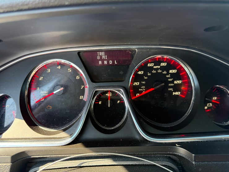 2015-gmc-acadia-sle-image-45