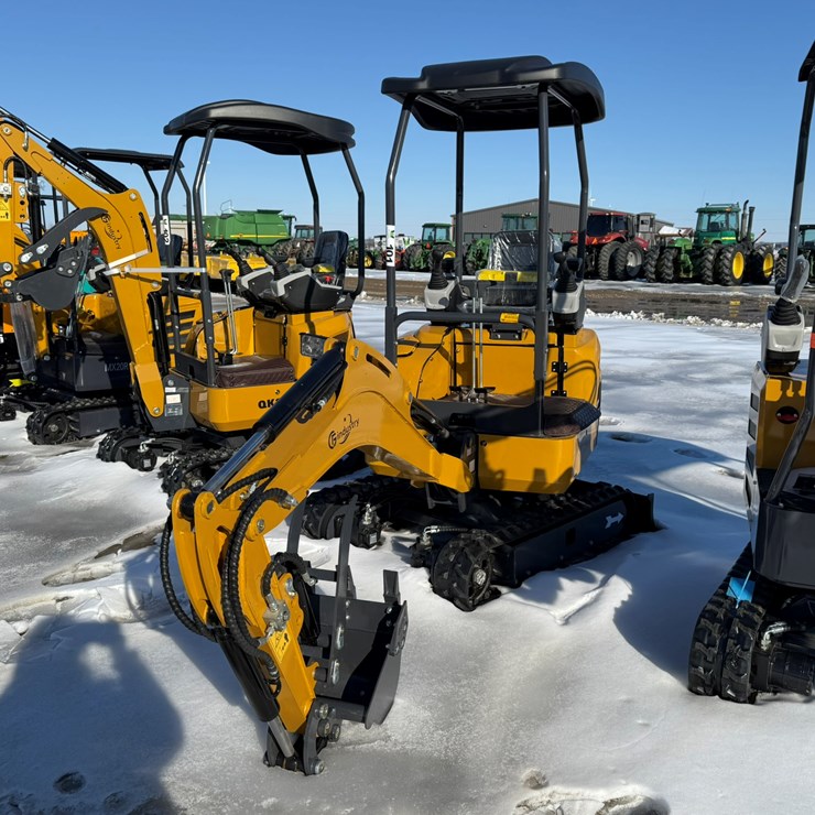 #101 • Unused CFG Industry QK20R Mini Excavator QK20R202511040283 Inv# 36802
