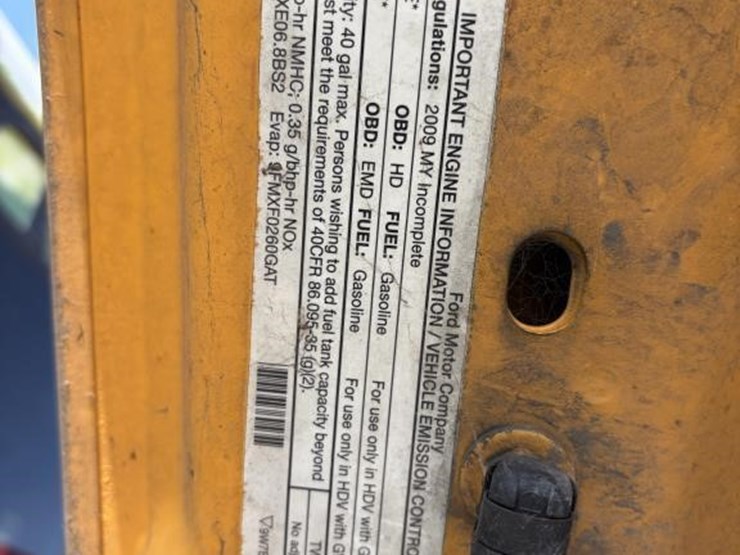 2009-ford-f550-image-8