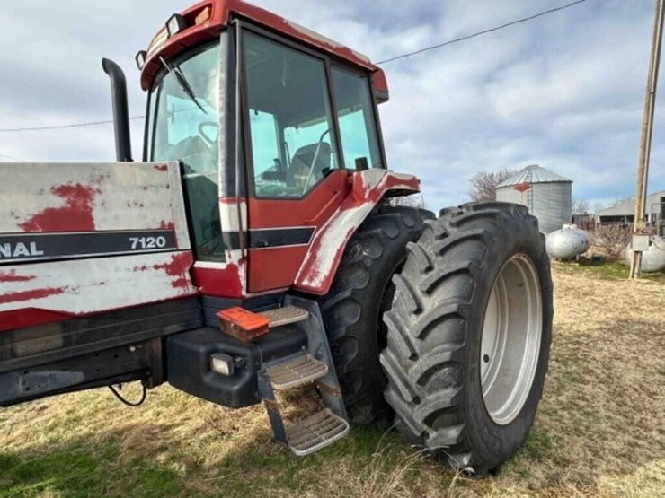 case-ih-7120-image-5