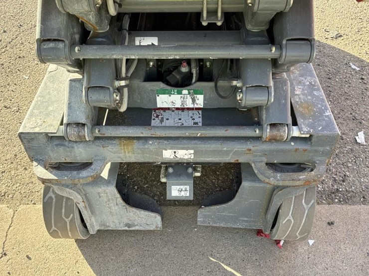 skyjack-sjiii3226-image-5