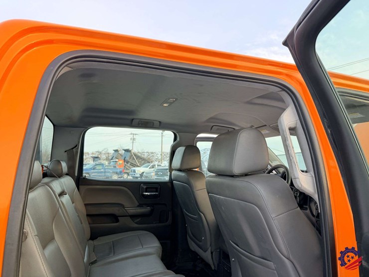 2015-chevrolet-silverado-3500hd-image-50