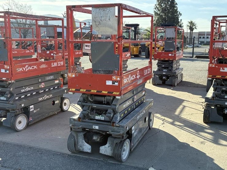 skyjack-sjiii3219-image-1