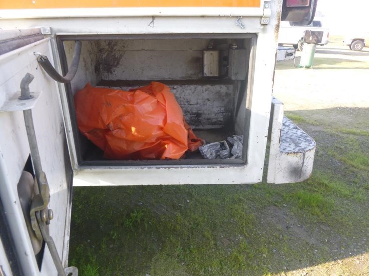 2003-ford-f450-image-14