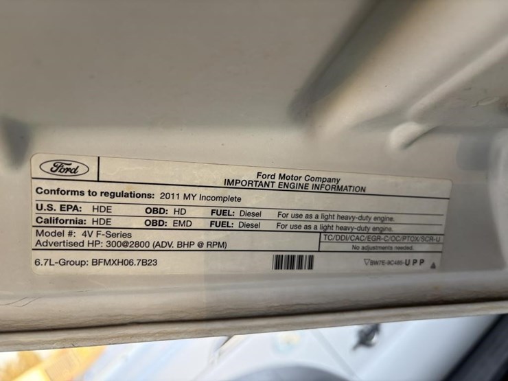 2011-ford-f550-image-8