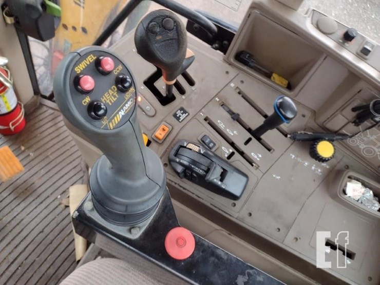 2010-john-deere-7130-image-9