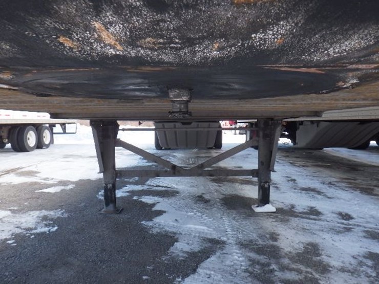 2016-hyundai-translead-image-3