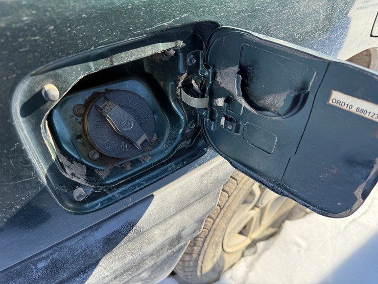 2004-chevrolet-tracker-image-13