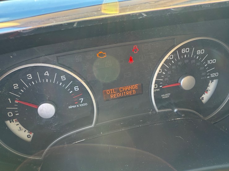 2008-ford-explorer-image-47