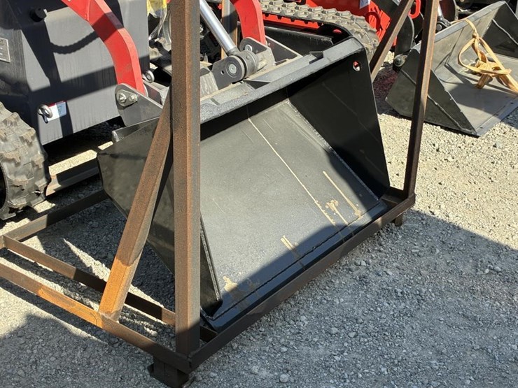 2026-agt-yszt14-skid-steer-loader-image-7